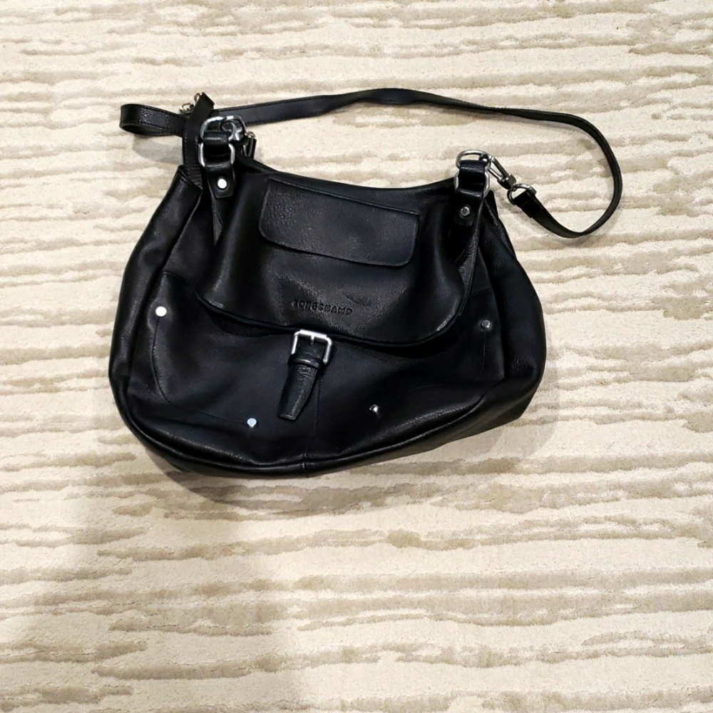 Black leather Balzane hobo cross body Longchamp bag.